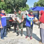 Pertamina RU VI Balongan Beri Bantuan Sembako Warga Sekitar