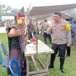 Kapolres Toba di dampingi Camat Silaen Melihat Langsung Pilkades di Desa Silaen