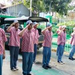 Babinsa Koramil 07/Kemayoran Latihkan PBB Kepada Siswa
