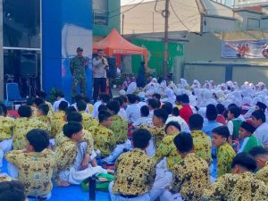 Babinsa Koramil 03/Senen Dan Bhabinkamtibmas Berikan Sosialisai Bahaya Serta Dampak Dari Narkoba Pada Siswa-Siswi
