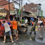 Babinsa Koramil 07/Kemayoran Melaksanakan Kegiatan Kerja Bakti Bersama Warga Binaan