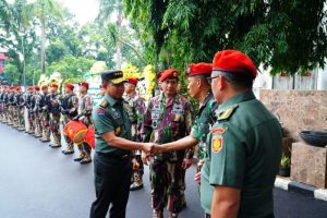 Danrem 051/Wkt Hadiri Upacara Persemayaman Jenazah Letjen TNI (Purn) DR HC Doni Monardo di Balai Komando Mako Kopassus