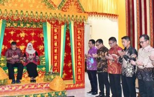 Pangkoarmada I Hadiri Undangan Kehormatan Peusijuk dan Jamuan Makan Malam Dari Pemko Sabang