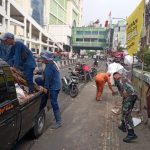 Babinsa Koramil 05/Tanah Abang Dan Anggota PPSU Melaksanakan Kerja Bakti Bersama