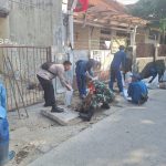 Babinsa Koramil 02/Sawah Besar Dan Anggota PPSU Melaksanakan Kerja Bakti Bersama