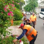 Babinsa Koramil 01/Menteng Melaksanakan Kerja Bakti Bersama Warga Dan Anggota PPSU