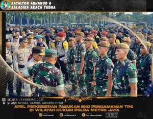 Komandan Batalyon Mengikuti Apel Pergeseran Pasukan Bawah Kendali Operasi (BKO) Pengamanan TPS