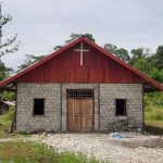 Satgas TMMD Ke-119 Kodim 1715/Yahukimo Bantu Masyarakat Renovasi Gereja