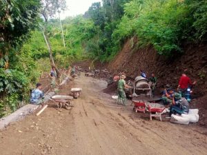 Satgas TMMD Ke-119 Kodim 1623/Karangasem: Dibukanya Jalan Di Bukit Catu Selumbung Menjadi Objek Wisata Baru Masa Depan