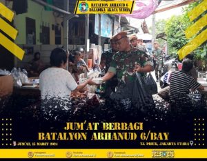 Prajurit Batalyon Arhanud 6/BAY Melakukan Program Rutin “Jum’at Berbagi”