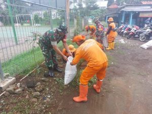 Gerakan 3 M, Cegah Demam Berdarah Oleh Koramil Kramatjati
