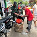 Pasar Gembrong Sasaran Pembersihan Koramil 08/JB, Warga Dan Anggota PPSU
