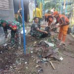 Bersihkan Lahan Kebun dan Jalan, Oleh Koramil Kramatjati