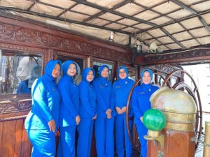Jalasenastri Lanal Bintan Turut Sambut Kedatangan KRI Dewa Ruci Dalam Rangka Muhibah Budaya Jalur Rempah