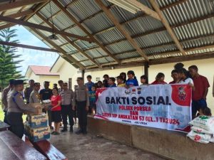 Aksi Bakti Sosial Polsek Porsea dan Siswa Latja SIP Angkatan 53 Di Yayasan Rumah Harapan Desa Silamosik I-II