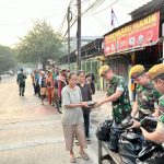 Prajurit Batalyon Arhanud 6/BAY Kembali Menggelar Jum’at Berbagi Kepada Warga Sekitar
