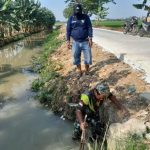 “Aksi Babinsa dan Warga Atasi Kekeringan di Lahan Urban Farming Korem 051/Wkt!”