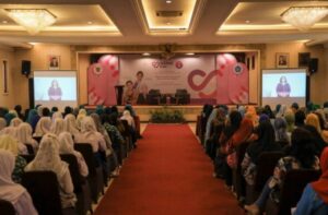 Selimut Hati Batch 5 Digelar, Pj Wali Kota Kediri Harapkan Remaja Putri Miliki Bekal Hadapi Berbagai Tantangan