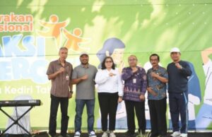Pj Wali Kota Kediri Buka Gerakan Aksi Bergizi Kota Kediri, Harapkan Generasi Kota Kediri Bebas Anemia dan Stunting