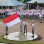 Aiptu Hendri Naibaho Berikan Edukasi Pencegahan Tindak Pidana Bullying dan Kekerasan Seksual Kepada SMAN 1 Silaen