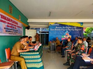 Babinsa 04/Gambir Bersama Tiga Pilar Menghadiri Rapat Koordinasi kelembagaan