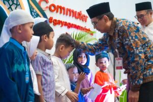 Jelang HUT ke-16, KAI Commuter Hadirkan Ust. Dennis Liem Untuk Doa Bersama Bagi Keselamatan dan Kelancaran Operasional