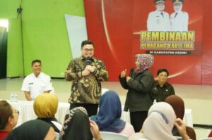 Dengar Keluhan PKL, Ini Jawaban Mas Dhito Soal Kelangkaan Elpiji Melon