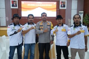 Kapolres Metro Bekasi Gelar Coffe Morning Perkuat Sinergitas Ciptakan Pilkada Damai