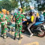 Prajurit Batalyon Arhanud 6/BAY Melaksanakan Jumat Berkah yang Sudah Menjadi Program Rutin