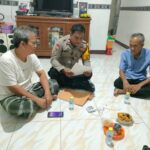 Bhabinkamtibmas Kelurahan Kemayoran Melaksanakan Kegiatan Sambang Dan Patroli Dialogis
