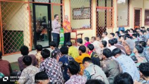 Police Goes To School Di Sekolah SMK Poncol