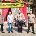 Kapolsubsek Pasar Baru Pimpin Apel Pengamanan Di Posko Mantap Praja 2024 KPU Kota Sawah Besar