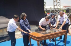 Didik Hartantyo Resmikan Monumen Lokomotif C 1140 Sebagai Hadiah Istimewa dalam Rangka HUT ke 79 PT KAI