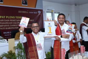 Paslon Bupati Toba Periode 2024-2029 Poltak Sitorus-Anugerah Naiborhu Resmi Nomor Urut 1