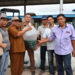 Sejumlah Pokdakan Terima Bantuan Bibit Ikan Nila