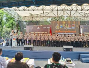 Kapolres Kediri Kota Serahkan Personel Walpri Untuk Calon Walikota dan Wakil Walikota, Ketua KPU Serta Ketua Bawaslu