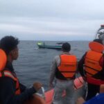 Bakamla RI Evakuasi Long Boat Mati Mesin di Perairan Kota Tual