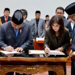 Menhan Prabowo Hadiri Rapat Kerja Bersama Komisi I DPR RI