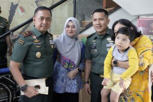 Danrem 052/Wkr , Berikan Santunan Kepada Anak-Anak Penyandang Disabilitas