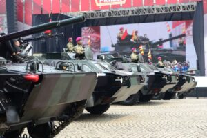 Alutsista Korps Marinir Ikuti Gladi Bersih Pertama HUT KE 79 TNI Di Monas