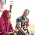 Haru Bahagia Bu Hesni, Penerima Manfaat Rutilahu TMMD 122 Saat Dikunjungi Dandim 0507/Bekasi