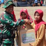 Tim Kesehatan Satgas TMMD ke 122 Berikan Layanan Kepada Masyarakat di Lokasi TMMD