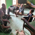 Anggota TNI Satgas TMMD Ke-122 Menginap Dirumah Warga, Ini Kata Mbah Poniyem