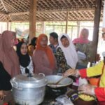 Pelatihan Tata Boga Tingkatkan Daya saing Warga, Kegiatan Non Fisik TMMD 122 Kodim 0809/Kediri