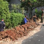 Berikan Manfaat untuk Warga, Satgas TMMD 122 Awali Pembongkaran Drainase Saluran Air