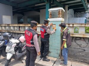 Cegah Curanmor, Polsek Grogol Petamburan Amankan Belasan Sepeda Motor dalam Kegiatan Gembok Kamtibmas