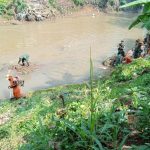Bersatu dengan Alam, Koramil 03/Pasar Rebo, Giat Bersih-bersih Sungai Ciliwung