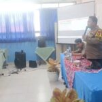 Gerakan Anti Tawuran Bersama Bhabinkamtibmas Karang Anyar Tanamkan Cinta Tanah Air di Sekolahan