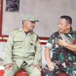 Kedekatan Babinsa dengan Linmas di Lokasi TMMD, Wujudkan Keamanan dan Ketertiban Wilayah