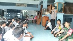 Binmas Polsek Metro Menteng Hadir Deklarasi Anti Tawuran Sekolah Taman Siswa Kelurahan Pegangsaan Menteng
